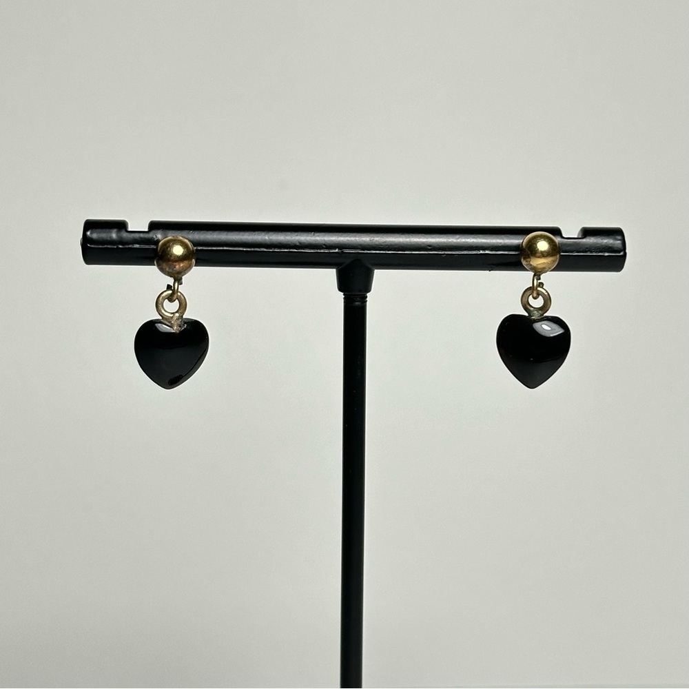 SOLD Antique 14K Solid Gold Stud Earrings w. Natural Onyx Hearts | Beautiful - Picture 2 of 7